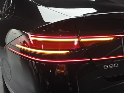 2023 Genesis G90 (RS4) photo 10