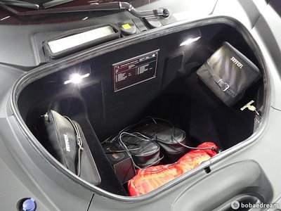 FERRARI F8 TRIBUTO - 10