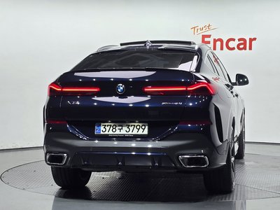 صورة 4 لـ 2023 BMW X6