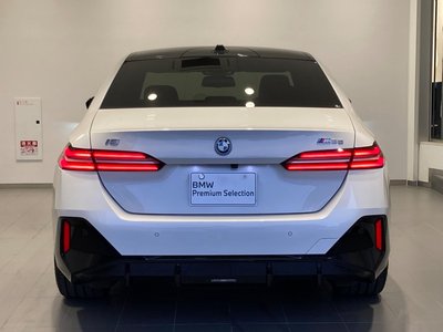 BMW I5 - 8