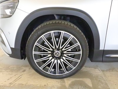صورة مصغرة 32 لـ 2025 Mercedes-BENZ GLB