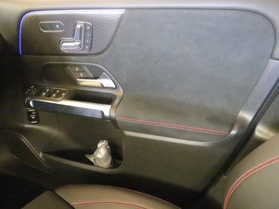 صورة مصغرة 17 لـ 2025 Mercedes-BENZ GLB