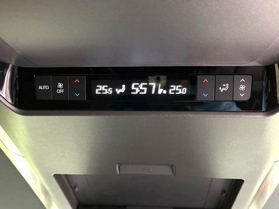 2024 Toyota ALPHARD 缩略图 45