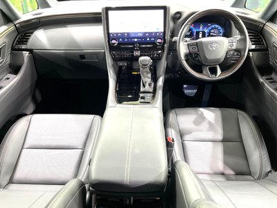 TOYOTA ALPHARD - 2