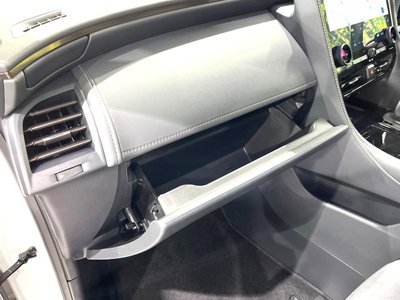2024 Toyota ALPHARD 缩略图 76