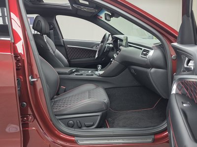 2024 Genesis THE NEW G70 — миниатюра 16
