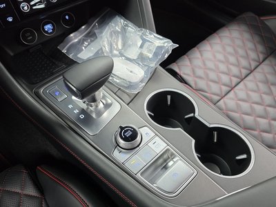 2024 Genesis THE NEW G70 — миниатюра 12