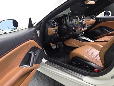 2016 FERRARI CALIFORNIA — фото 10