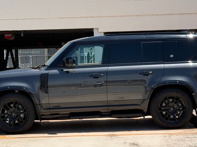 LAND ROVER DEFENDER 110 X DYNAMIC HSE D300 - 3