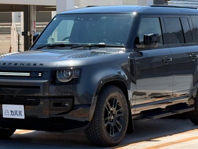 LAND ROVER DEFENDER 110 X DYNAMIC HSE D300 - 1