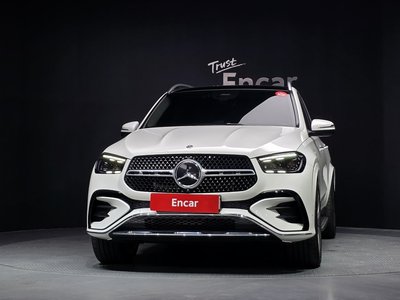 2025 Mercedes-BENZ GLE 照片 2