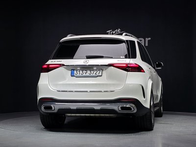 2025 Mercedes-BENZ GLE 照片 3