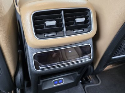 2025 Mercedes-BENZ GLE — миниатюра 32