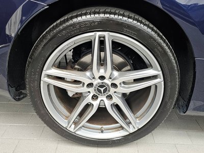 MERCEDES-BENZ E-CLASS - 6