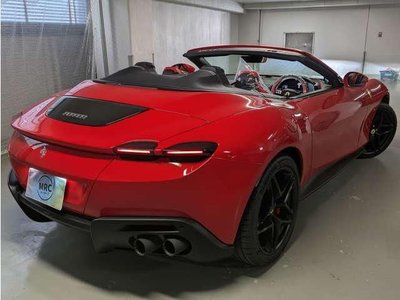 FERRARI ROMA SPIDER - 4