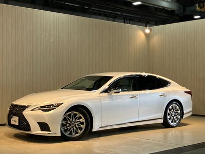 LEXUS LS - 1