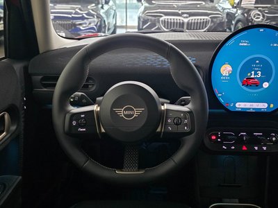 2025 MINI COOPER C — миниатюра 11