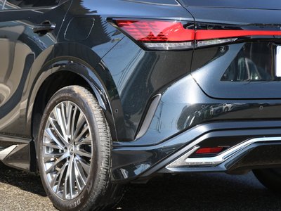 LEXUS RX - 7
