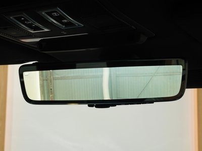 LAND ROVER DEFENDER 2025 thumbnail 40
