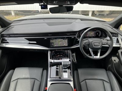 صورة 9 لـ 2021 AUDI Q7