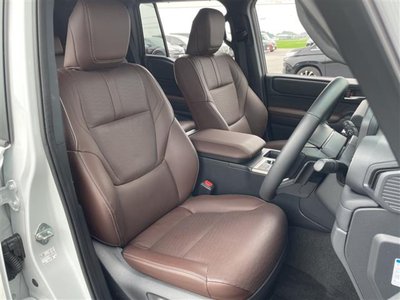 2024 Toyota LAND CRUISER 250 — миниатюра 24