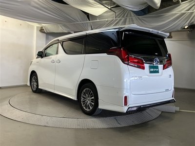 TOYOTA ALPHARD - 7