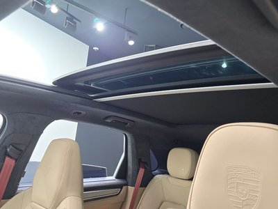 صورة مصغرة 23 لـ 2023 Porsche CAYENNE