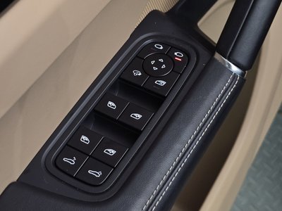 صورة مصغرة 32 لـ 2023 Porsche CAYENNE