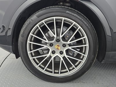 صورة 6 لـ 2023 Porsche CAYENNE