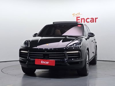 صورة 2 لـ 2023 Porsche CAYENNE