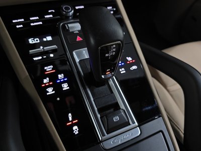 صورة مصغرة 12 لـ 2023 Porsche CAYENNE
