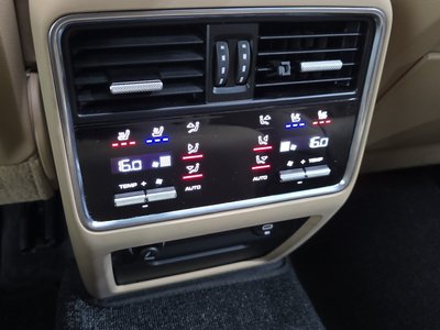 صورة مصغرة 35 لـ 2023 Porsche CAYENNE