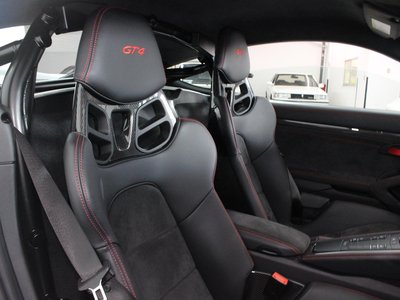 2020 Porsche 718 缩略图 37
