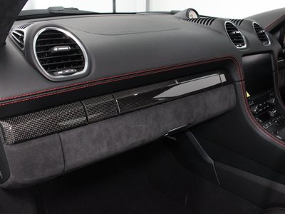 2020 Porsche 718 缩略图 21