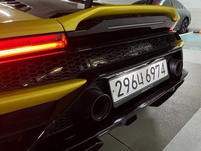 LAMBORGHINI HURACAN - 5