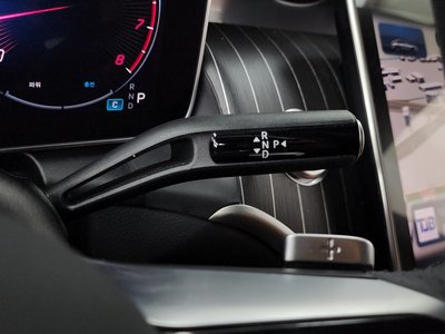 صورة 9 لـ 2024 Mercedes-BENZ GLC