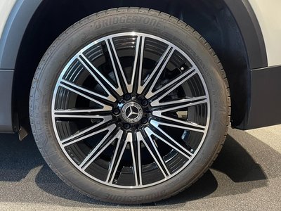 MERCEDES-BENZ GLB - 4