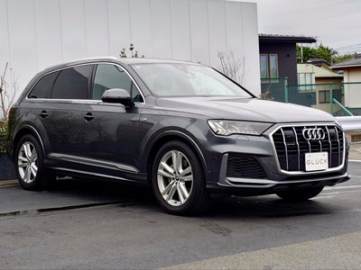 AUDI Q7 - 7
