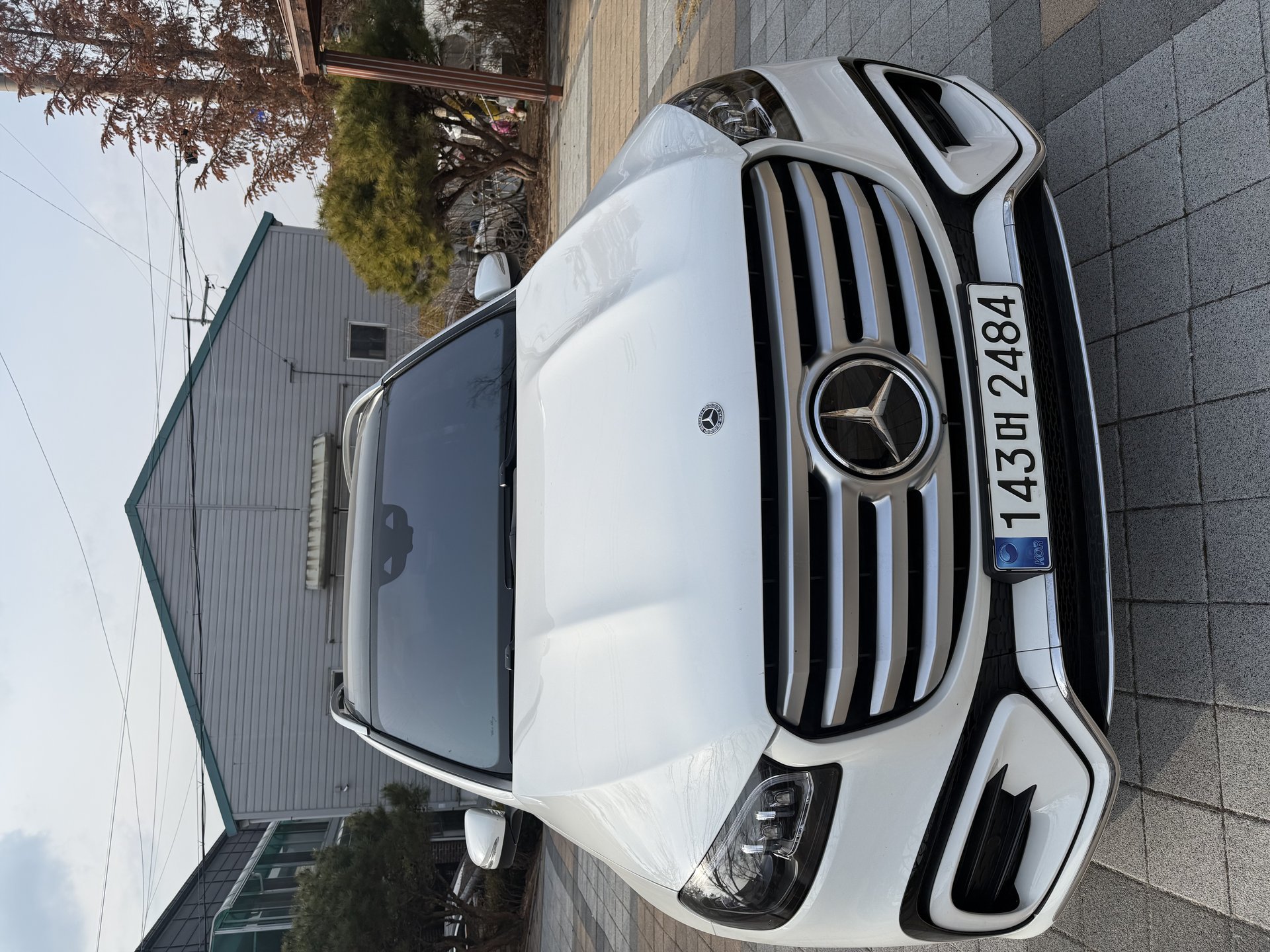 MERCEDES-BENZ GLS - View 1