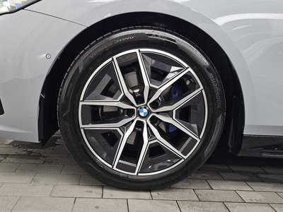 BMW 5 SERIES - 6