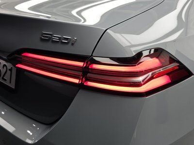 BMW 5 SERIES - 10