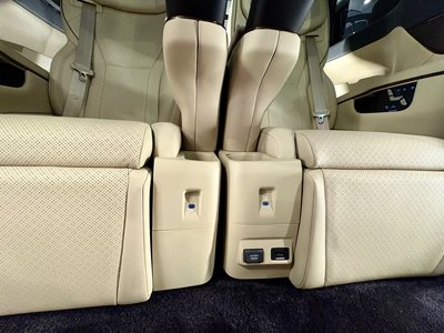 2025 Toyota ALPHARD 缩略图 49