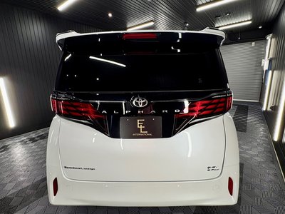 2025 Toyota ALPHARD 照片 8