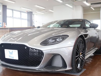 2023 Aston Martin DBS VOLANTE 照片 1