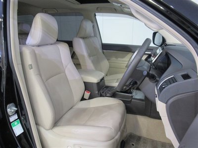 TOYOTA LAND CRUISER PRADO - 5