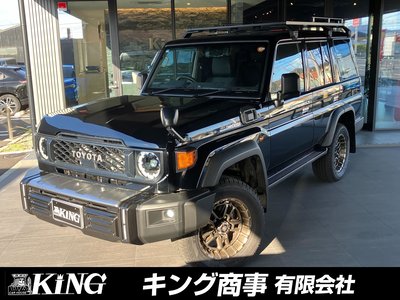 TOYOTA LAND CRUISER 70