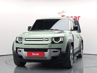 LAND ROVER DEFENDER - 2