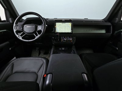 LAND ROVER DEFENDER - 5