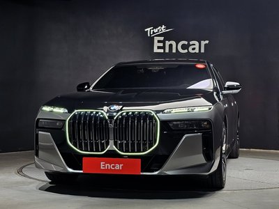 BMW 7 SERIES - 2