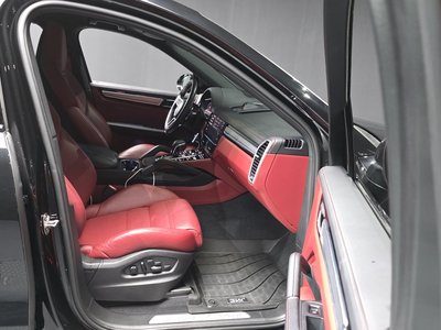 صورة مصغرة 11 لـ 2023 Porsche CAYENNE